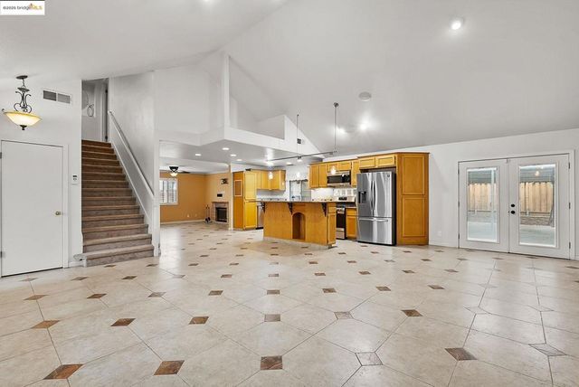 5130 Kegan Ln, Oakley, CA 94561