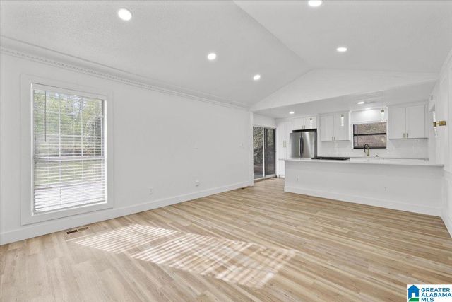 3520 RIDGEVIEW DRIVE, Irondale, AL 35210