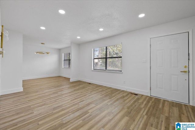 3520 RIDGEVIEW DRIVE, Irondale, AL 35210