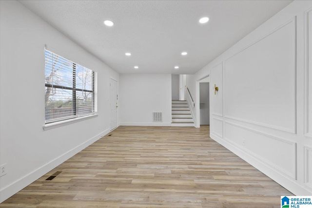 3520 RIDGEVIEW DRIVE, Irondale, AL 35210