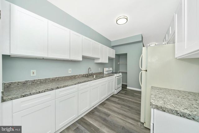 2318 W LANVALE ST, Baltimore, MD 21216