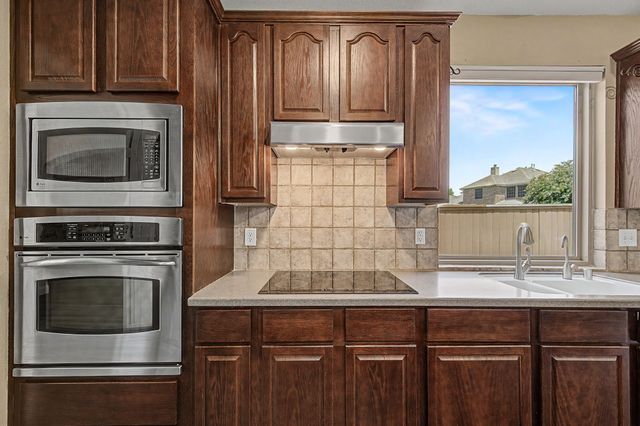 518 Collins Lane, Fate, TX 75087