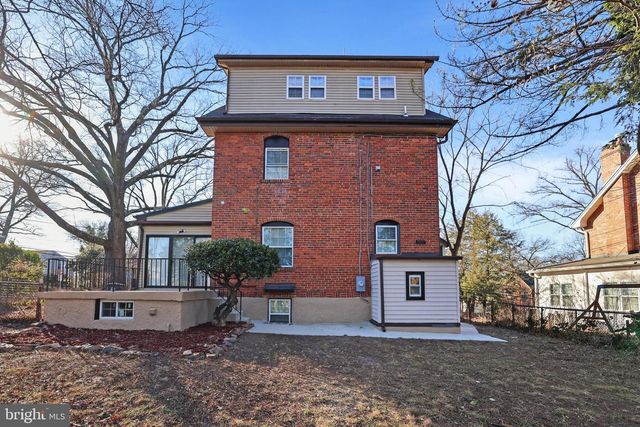 6105 43RD AVE, Hyattsville, MD 20781