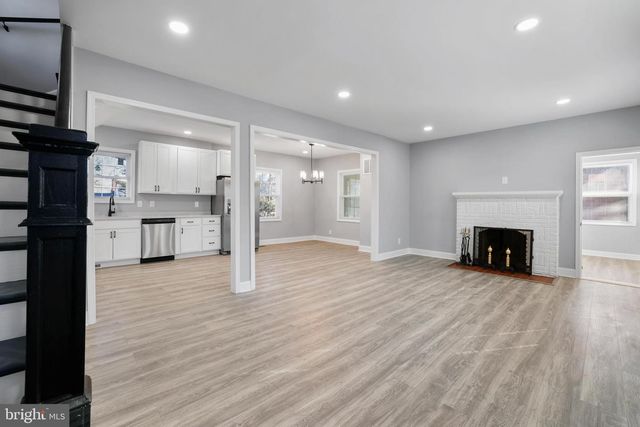 6105 43RD AVE, Hyattsville, MD 20781