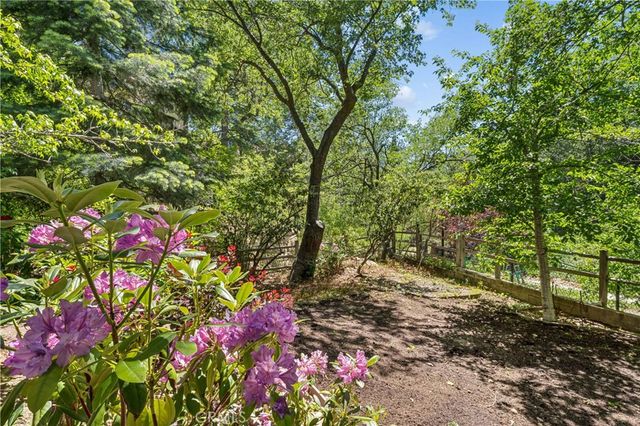 28971 North Shore Road, Lake Arrowhead, CA 92352