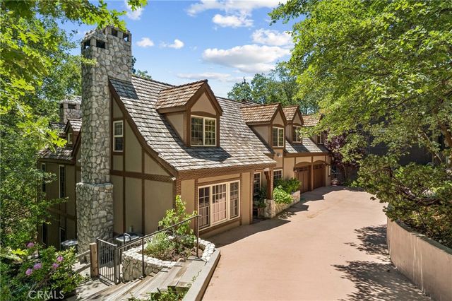 28971 North Shore Road, Lake Arrowhead, CA 92352