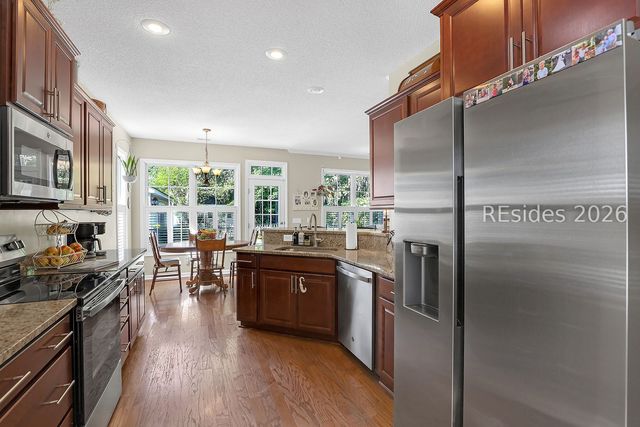 18 Chiswick Way, Bluffton, SC 29910