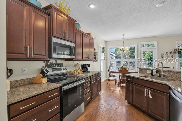 18 Chiswick Way, Bluffton, SC 29910
