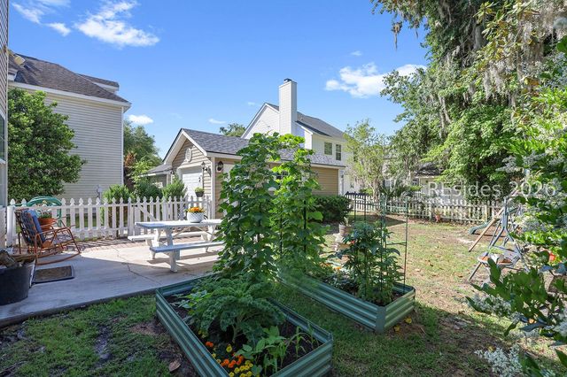 18 Chiswick Way, Bluffton, SC 29910