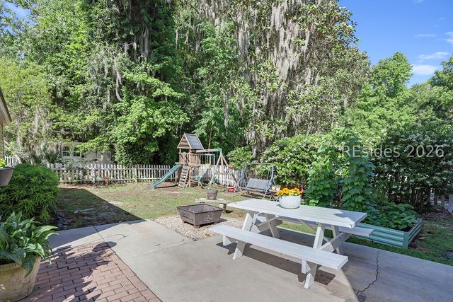 18 Chiswick Way, Bluffton, SC 29910
