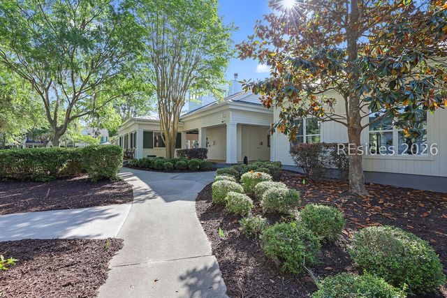 18 Chiswick Way, Bluffton, SC 29910
