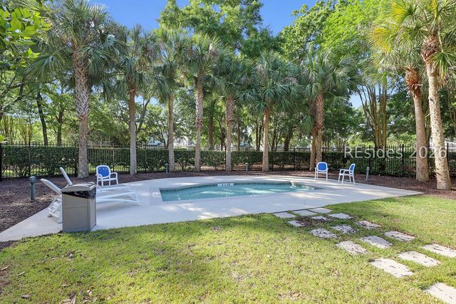 18 Chiswick Way, Bluffton, SC 29910