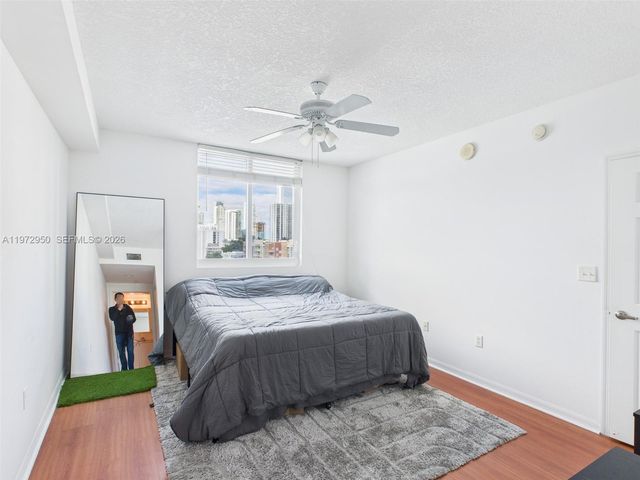 275 NE 18th St 810, Miami, FL 33132