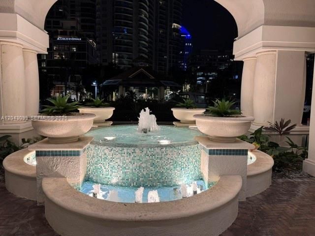 511 SE 5th Avenue 1705, Fort Lauderdale, FL 33301