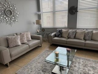 511 SE 5th Avenue 1705, Fort Lauderdale, FL 33301