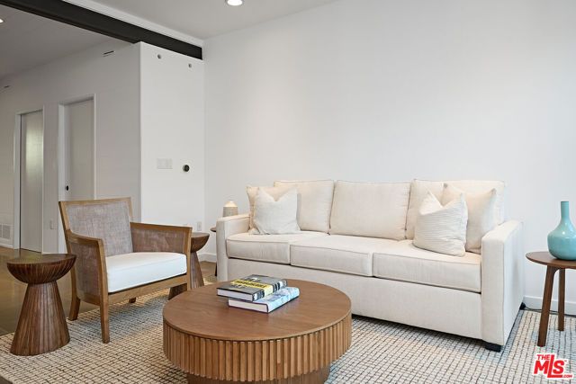744 Brooks Avenue, Venice (los Angeles), CA 90291