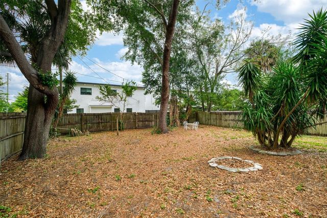 2805 E WASHINGTON STREET, Orlando, FL 32803