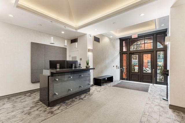 201 Newbury St 202, Boston, MA 02116