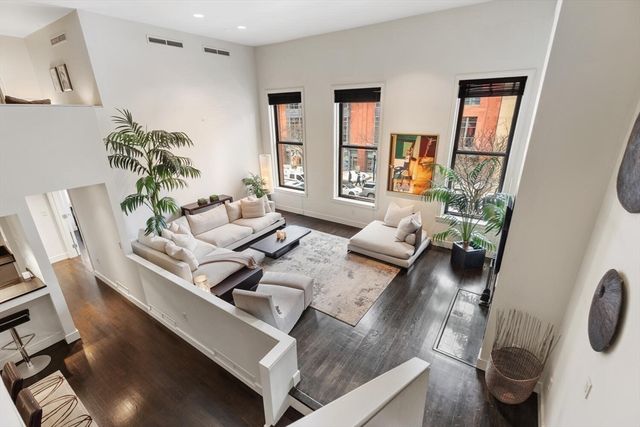 201 Newbury St 202, Boston, MA 02116