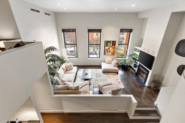 201 Newbury St 202, Boston, MA 02116