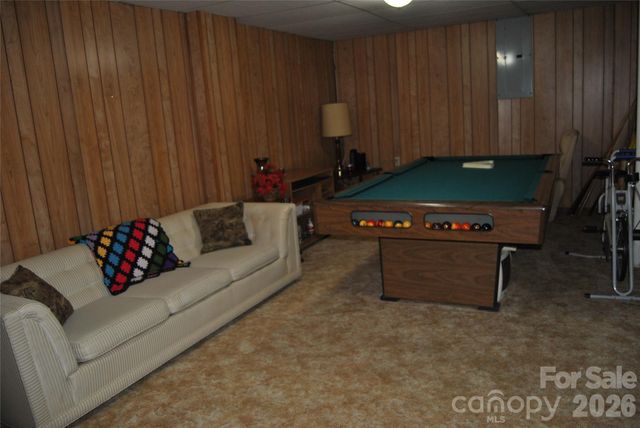 909 Timberlane Drive, Mount Holly, NC 28120