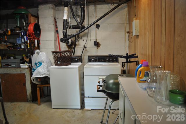 909 Timberlane Drive, Mount Holly, NC 28120