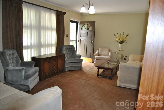 909 Timberlane Drive, Mount Holly, NC 28120