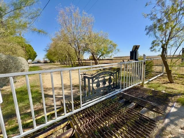 5038 N Sullivan Rd, Fort Stockton, TX 79735