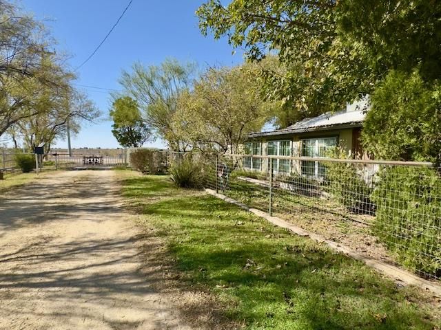 5038 N Sullivan Rd, Fort Stockton, TX 79735