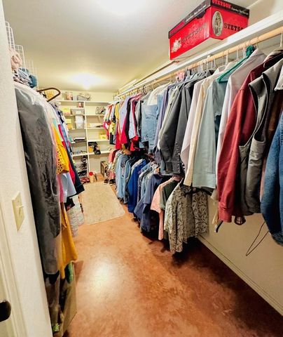 5038 N Sullivan Rd, Fort Stockton, TX 79735