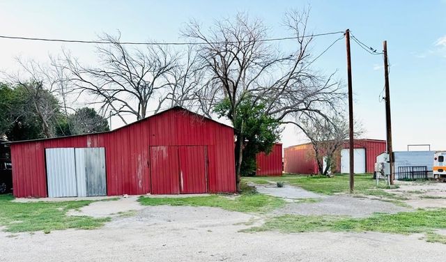 5038 N Sullivan Rd, Fort Stockton, TX 79735