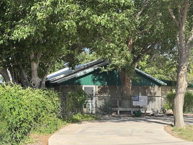 5038 N Sullivan Rd, Fort Stockton, TX 79735