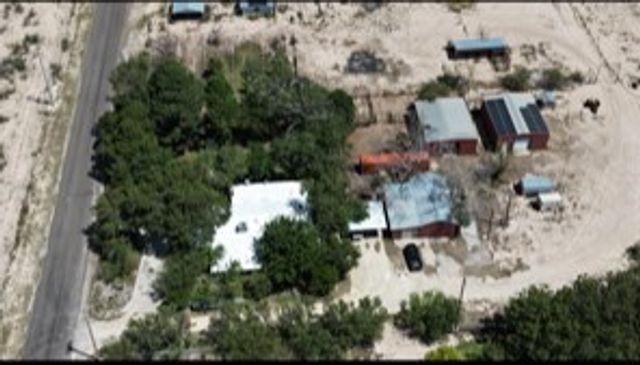 5038 N Sullivan Rd, Fort Stockton, TX 79735