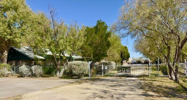 5038 N Sullivan Rd, Fort Stockton, TX 79735