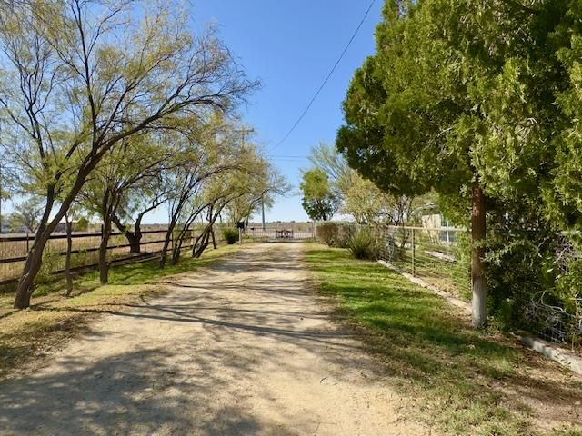 5038 N Sullivan Rd, Fort Stockton, TX 79735