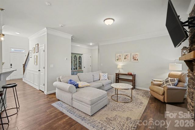 128 Lantern Acres Drive, Mooresville, NC 28115