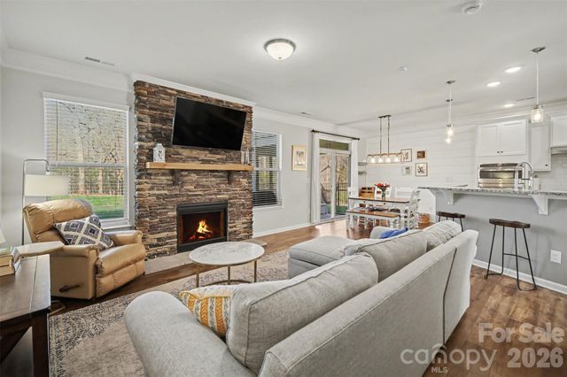 128 Lantern Acres Drive, Mooresville, NC 28115