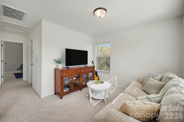 128 Lantern Acres Drive, Mooresville, NC 28115