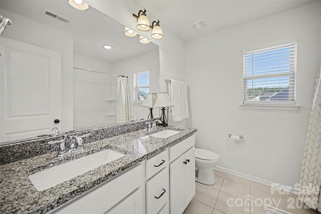 128 Lantern Acres Drive, Mooresville, NC 28115