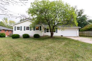 2304 BRAEMORE RD, Columbia, MO 65203