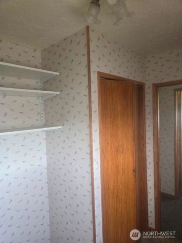 307 E 3rd Avenue, Odessa, WA 99159