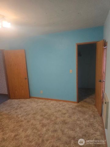 307 E 3rd Avenue, Odessa, WA 99159