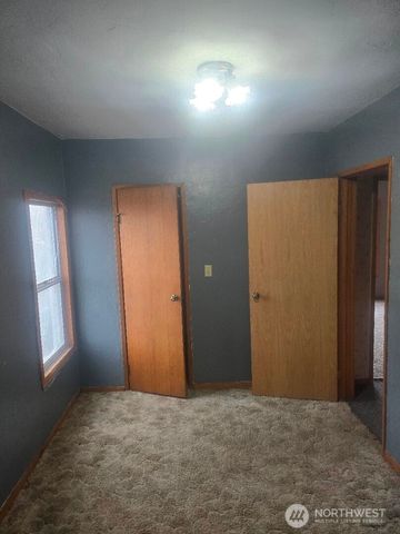 307 E 3rd Avenue, Odessa, WA 99159