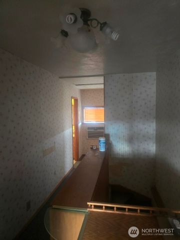 307 E 3rd Avenue, Odessa, WA 99159