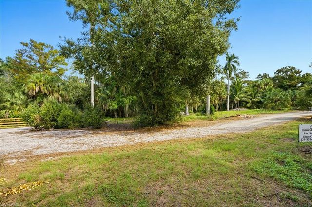 12025 Carpenter LN, Bonita Springs, FL 34135