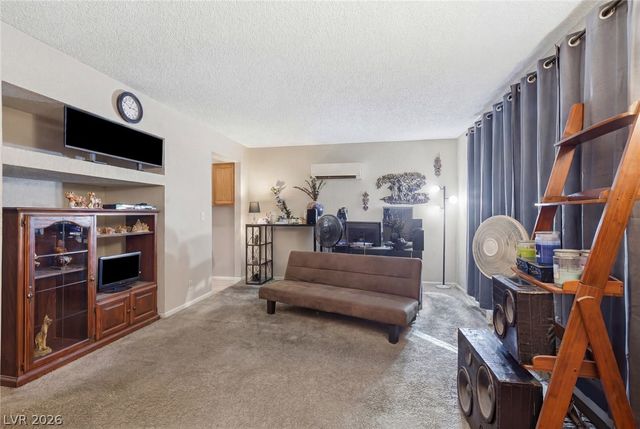 100 South Crestline Drive 16, Las Vegas, NV 89107