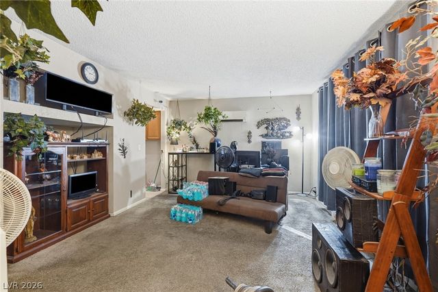 100 South Crestline Drive 16, Las Vegas, NV 89107