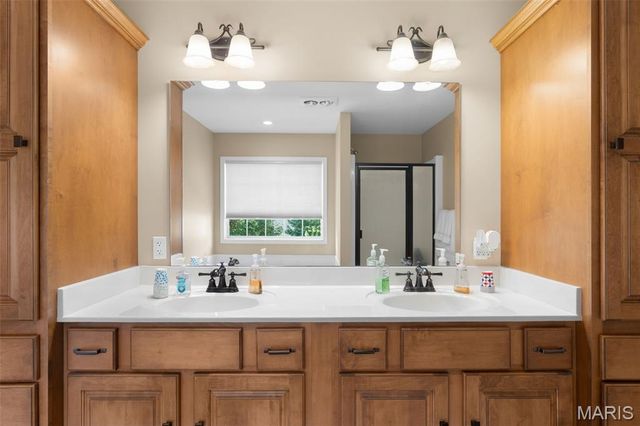 2362 Fire Crest Court, Washington, MO 63090