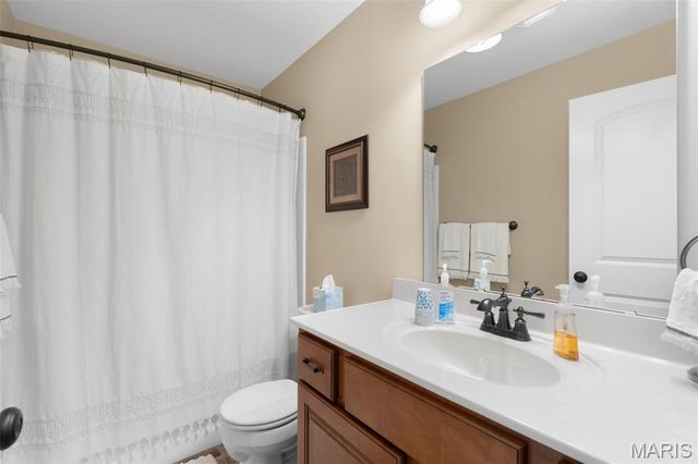 2362 Fire Crest Court, Washington, MO 63090