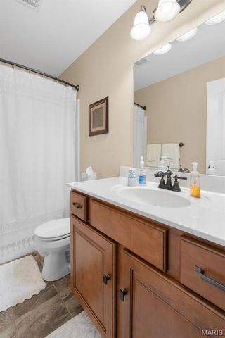 2362 Fire Crest Court, Washington, MO 63090